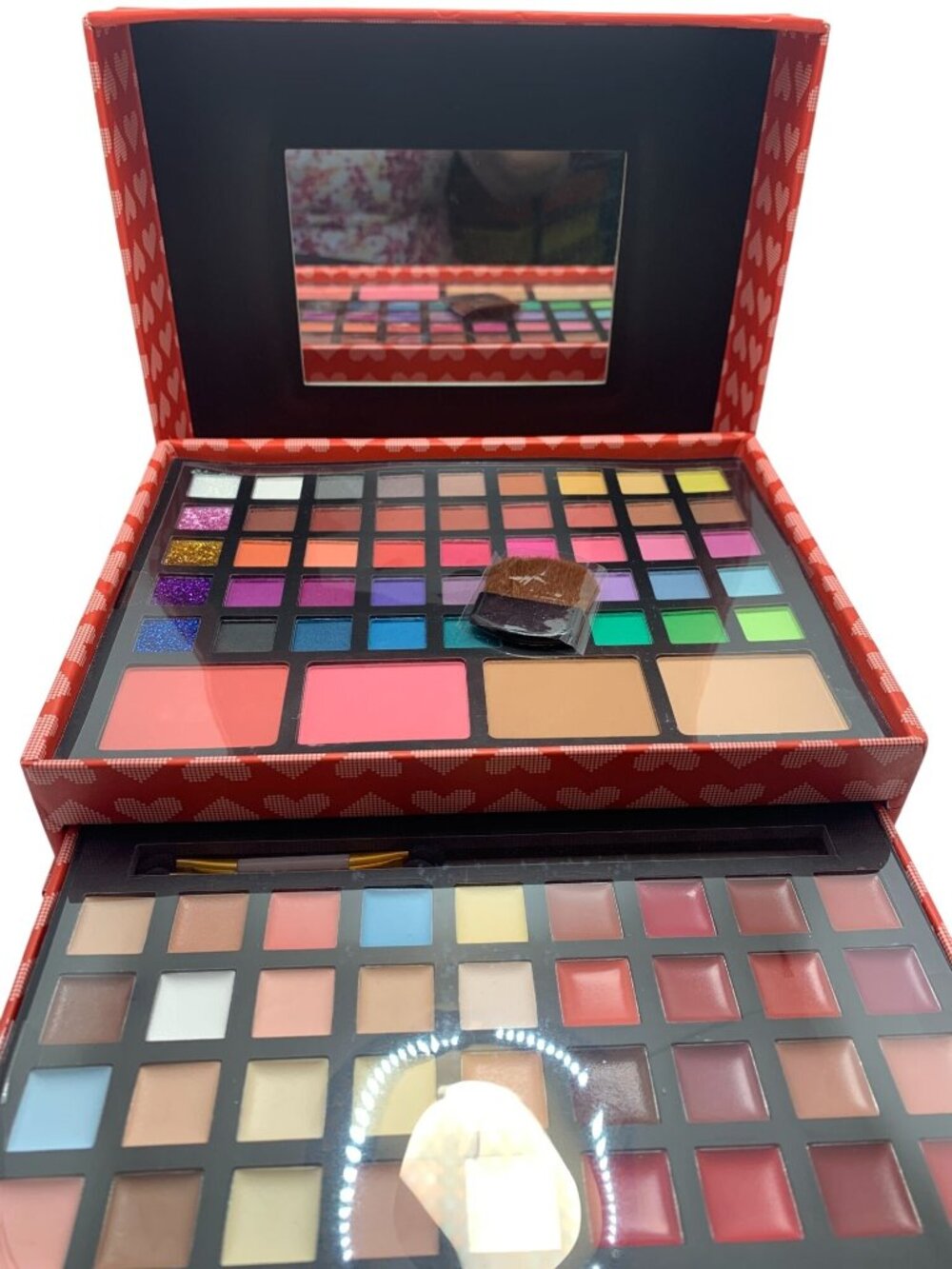 All-In-One Makeup Palette With Eyeshadow Blush Lip Colors & Mirror - Heart Desig